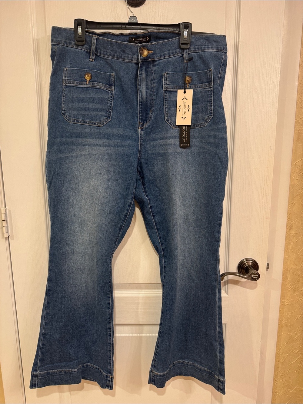 Nanette Lepore Women's Medium Blue Flare Jeans